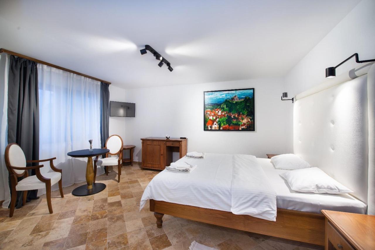Hotel Old Town Cataleya Sibiu Exterior foto