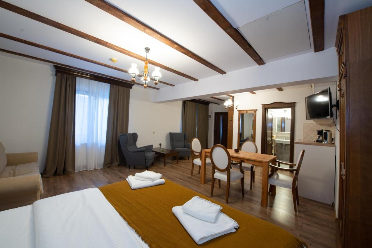 Hotel Old Town Cataleya Sibiu Exterior foto